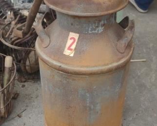 milk can 