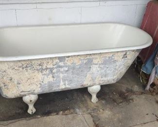 cast iron footed tub 