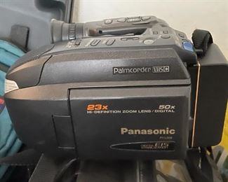 Panasonic Palmcorder PV-L558