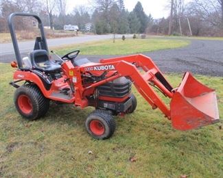 Kabota BX2200 Tractor