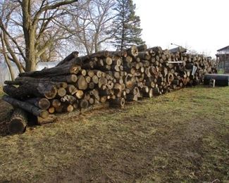 Seasoned Firewood  (Hard Wood)