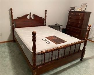 . . . Jenny Lind-style bed with mattress set
