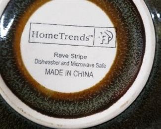 Home Trends Rave Stripe 15 pc Dinnerware Service for 4 (1 mug missing) Dinner Plates, Bowls, Salad Plates & Coffee Mugs Dishwasher & microwave Safe    $75