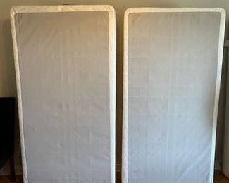 Serta Cobee Twin Mattress & Box Spring Like New Guest Room Use 2 sets available       $150 Each set 
