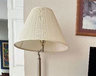 DROP SIDE LAMP TABLE