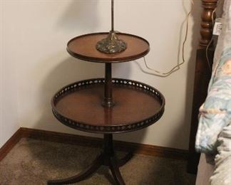 VINTAGE TWO TIER TABLE