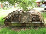 BACK VIEW OF FLAT BED TRAILER