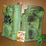 Masters of the Universe Gray Skull Castle 