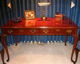 Stanley American Craftsman Cherry Bureau Platte Desk