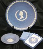 Wedgwood England Jasperware Commemorative Queen Elizabeth II Silver Jubilee 1977 Plate,  Ashtray with Chariot center motif, Snow FLake Ashtray