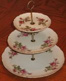 Porcelain 3-teir tidbit "Moss Rose"