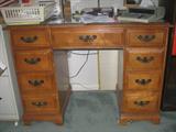 Flanders Furniture, Fort Smith Arkansas Maple Student Desk