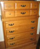 Flanders Furniture, Fort Smith Arkansas Maple 6-drawer Chest-on-Chest