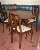 Queen Anne Style Gate Leg Table with 4 Side Chairs