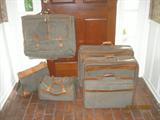 Hartman brown Tweed Luggage with Leather Trim. 2 Pullmans, Overnighter, Hanging Suit Bag, Carry-On and Tote