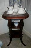 Antique Mahogany Sheridan Stle 3-tier Lamp Table