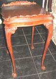 Side view of mahogany cabriole Leg end table