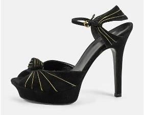 GUCCI Kelly Knot Suede Platform Heels in Black Size 9.5 B