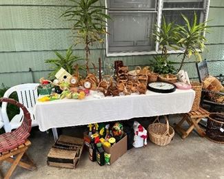 Gardening items, wood and baskets.