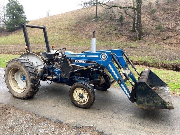 Ford 2810 tractor and loader 