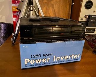 1250 Watt Power Inverter by AIMS