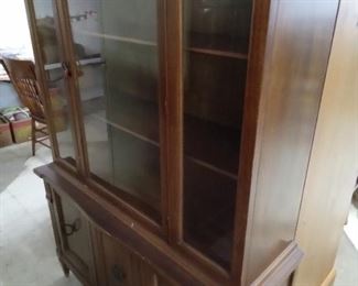 Beautiful Display Hutch