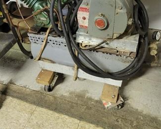 Vintage Air Compressor (220 Volt)