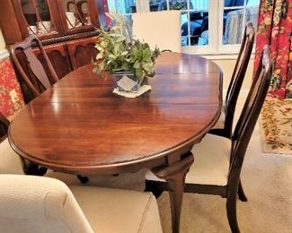 Very Nice Dining Table and Chairs
