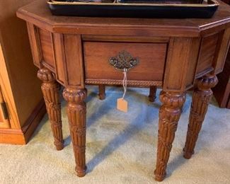 Octagonal 8-legged endtable  