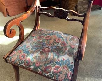 Dining chair 