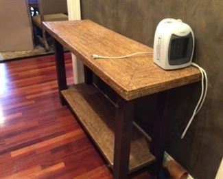 Long side table 