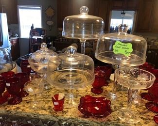 domed cake stands