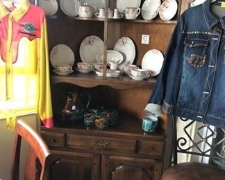 Corner china cabinet....