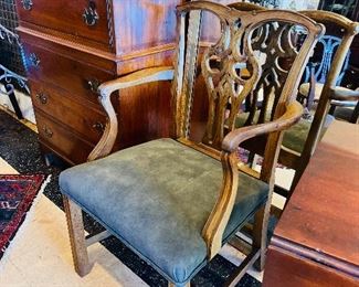 Set of 6 including 2 Arm Chairs