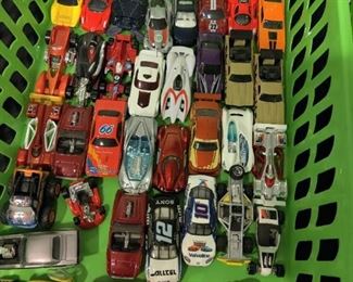 VARIOUS HOT WHEELS AND OTHER TOYS CARS - ¢.25 EACH