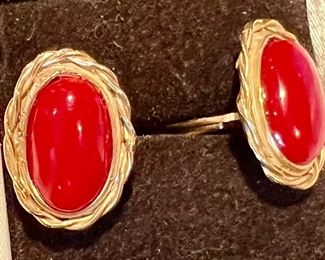 carnelian gold cuff links.