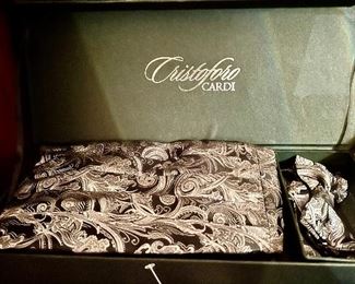 For a night out on the town men....upscale designer cummerbunds & bow ties by Ermenegildo Zegna, Brioni, Neiman Marcus, Stefano Rocco.  