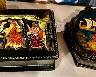 Russian trinket boxes of various sizes.