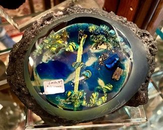 Josh Simpson tektite portal....looking into the ocean!