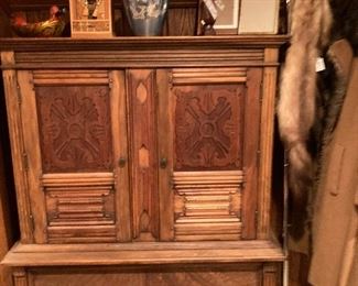 Thirties China cabinet 