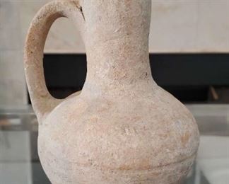 Late Bronze Age Archeologic Pottery From Israel