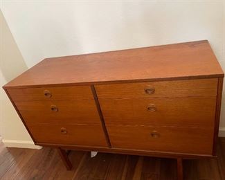 MCM 6 Drawer Dresser