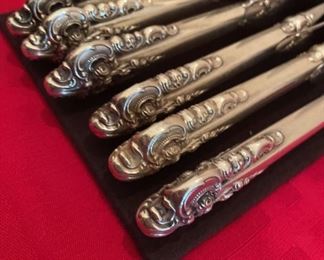 Wallace Sterling 12 Dinner Knives