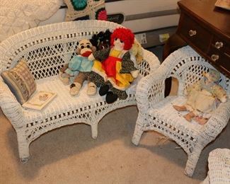 Childrens/ Doll Wicker Chair and Settee