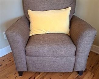 Nutmeg Pressed Back Recliner