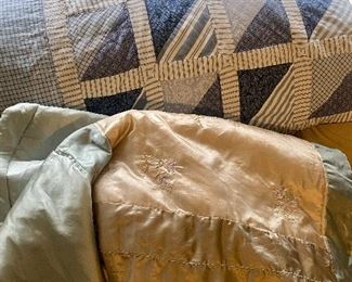 Quilt and silky bedspread 