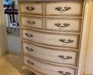 French Provincial Style Bedroom Furniture