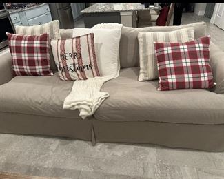 Extra deep sofa from Star Furniture
