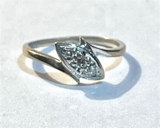 #5- 14K White Gold Diamond Ring