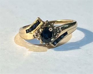 #6- 14K Gold Sapphire Ring